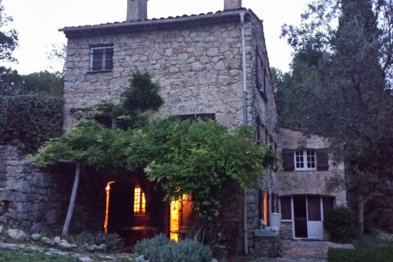 Le Rayol Villa Seillans Bagian luar foto